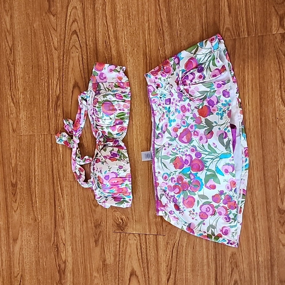 Floral bikini set
